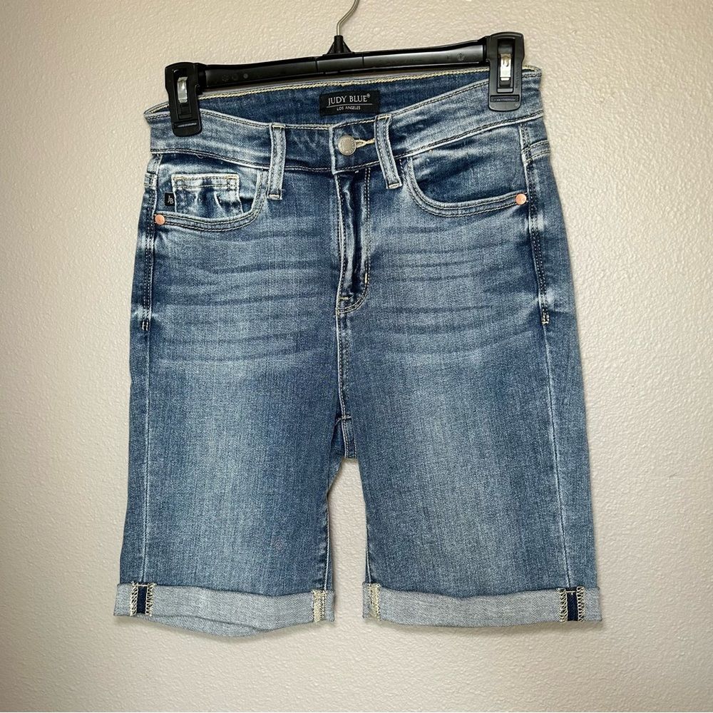 Judy Blue high rise bermuda cuffed midi denim shorts women’s size small